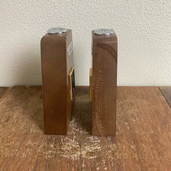 Vintage MCM atomic Teak Salt Pepper Shakers Shrine Tree Drive Thru California - Picture 3 of 6
